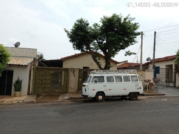 Casa com 2 Quartos à Venda, 242 m² em Centro - Taiacu