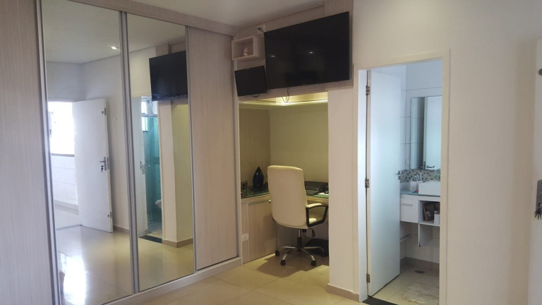 Imagem Casa com 3 Quartos à Venda, 270 m² em água Branca - São Paulo