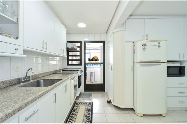 Imagem Apartamento com 3 Quartos à Venda, em Caxingui - São Paulo Imagem Apartamento com 3 Quartos à Venda, em Caxingui - São Paulo