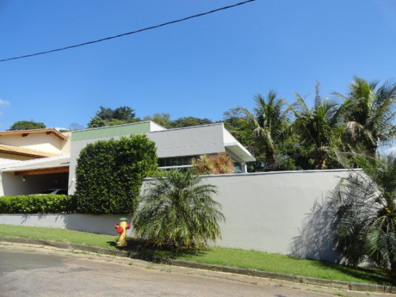 Casa com 4 Quartos para Alugar ou Temporada, 220 m² em Caxambu - Jundiaí
