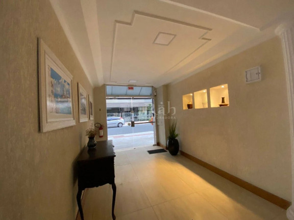 Imagem Apartamento com 2 Quartos à Venda, 60 m² em Centro - Balneário Camboriú