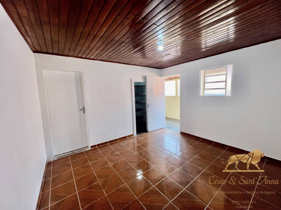 Imagem Casa com 3 Quartos à Venda, em Jardim Elizabeth - Campos Do Jordão Imagem Casa com 3 Quartos à Venda, em Jardim Elizabeth - Campos Do Jordão