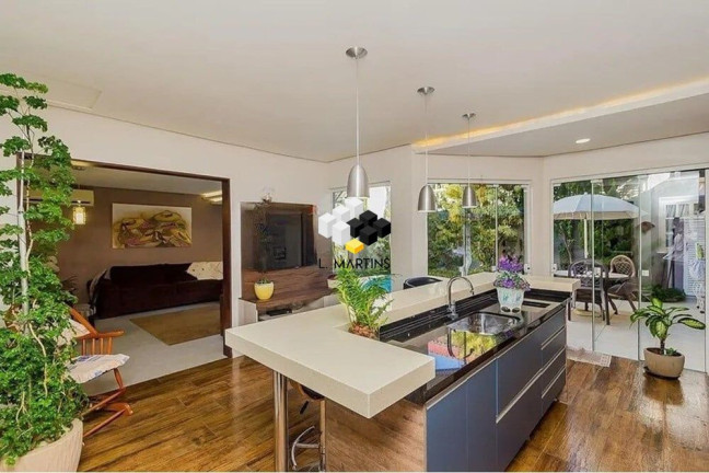 Imagem Casa com 4 Quartos à Venda, 391 m² em Marechal Rondon - Canoas