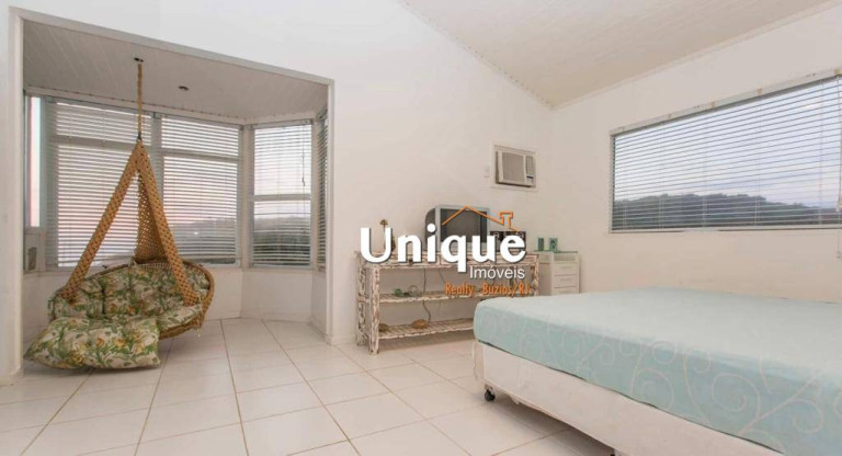 Imagem Casa com 5 Quartos à Venda, 650 m² em Ferradura - Armação Dos Búzios Imagem Casa com 5 Quartos à Venda, 650 m² em Ferradura - Armação Dos Búzios