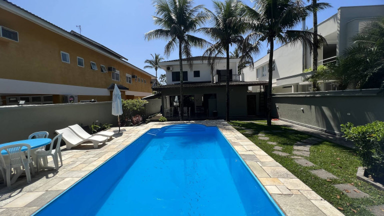 Imagem Casa com 5 Quartos à Venda, 300 m² em Riviera De São Lourenço - Bertioga Imagem Casa com 5 Quartos à Venda, 300 m² em Riviera De São Lourenço - Bertioga