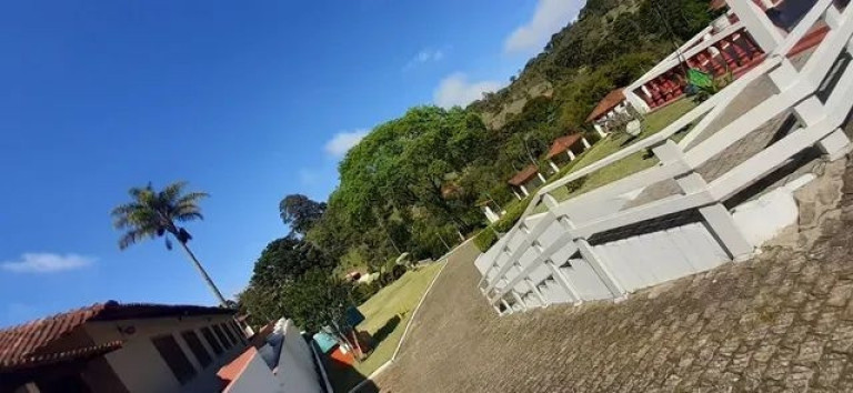 Imagem Chácara com 10 Quartos à Venda, 1.500 m² em Zona Rural - Cunha Imagem Chácara com 10 Quartos à Venda, 1.500 m² em Zona Rural - Cunha