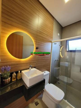 Imagem Casa com 3 Quartos à Venda, 250 m² em Bairro Da Floresta - São José Dos Campos Imagem Casa com 3 Quartos à Venda, 250 m² em Bairro Da Floresta - São José Dos Campos