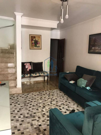 Casa com 4 Quartos à Venda, 210 m² em Pedreira - São Paulo