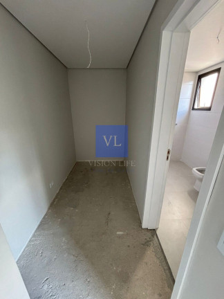 Imagem Casa com 3 Quartos à Venda, 129 m² em Uberaba - Curitiba