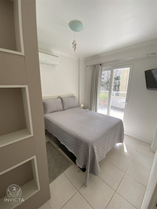 Imagem Apartamento com 3 Quartos à Venda, 226 m² em Centro - Balneário Camboriú Imagem Apartamento com 3 Quartos à Venda, 226 m² em Centro - Balneário Camboriú