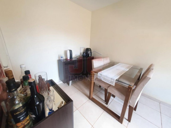 Imagem Apartamento com 3 Quartos à Venda,  em Sumarezinho - Ribeirão Preto