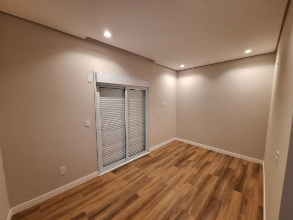 Imagem Casa com 3 Quartos à Venda, 301 m² em Alphaville Castelo - Itu Imagem Casa com 3 Quartos à Venda, 301 m² em Alphaville Castelo - Itu