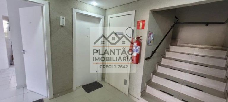 Imagem Apartamento com 3 Quartos à Venda, 54 m² em Palmital - Colombo