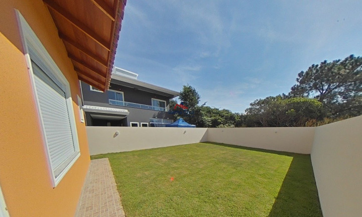 Imagem Sobrado com 3 Quartos à Venda, 250 m² em Ingleses Do Rio Vermelho - Florianópolis