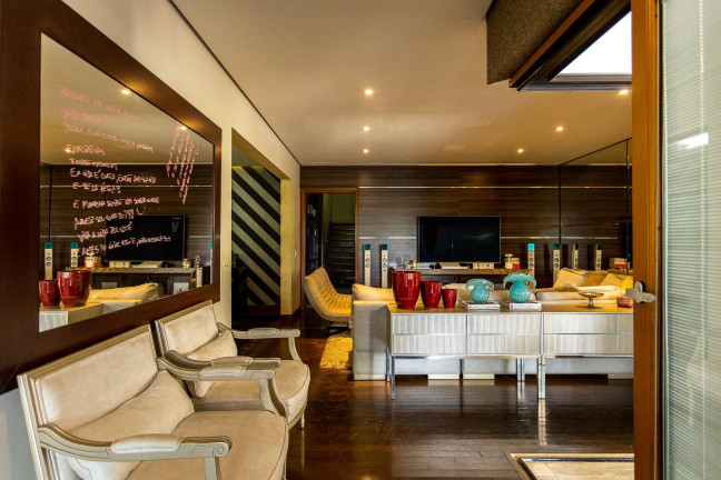 Imagem Casa à Venda, 796 m² em Alphaville - Santana De Parnaíba Imagem Casa à Venda, 796 m² em Alphaville - Santana De Parnaíba