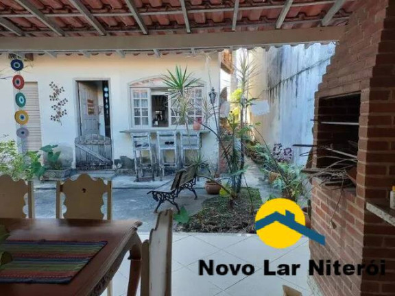 Imagem Casa com 5 Quartos à Venda, 250 m² em Piratininga - Niterói Imagem Casa com 5 Quartos à Venda, 250 m² em Piratininga - Niterói
