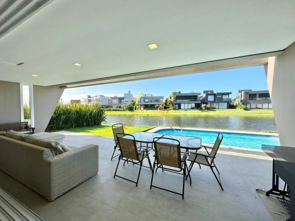 Imagem Casa de Condomínio com 5 Quartos à Venda, 393 m² em Centro - Xangri-la