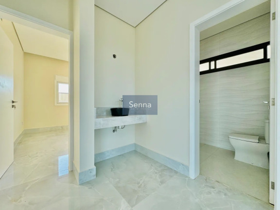 Imagem Casa com 3 Quartos à Venda, 415 m² em Vila Nova Esperia - Jundiaí Imagem Casa com 3 Quartos à Venda, 415 m² em Vila Nova Esperia - Jundiaí