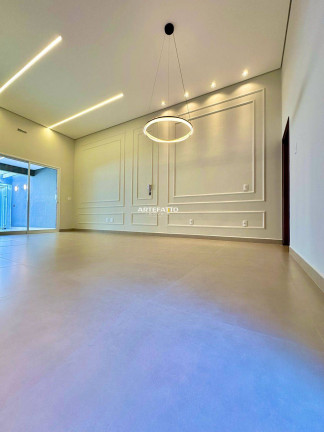 Imagem Casa com 3 Quartos à Venda, 125 m²