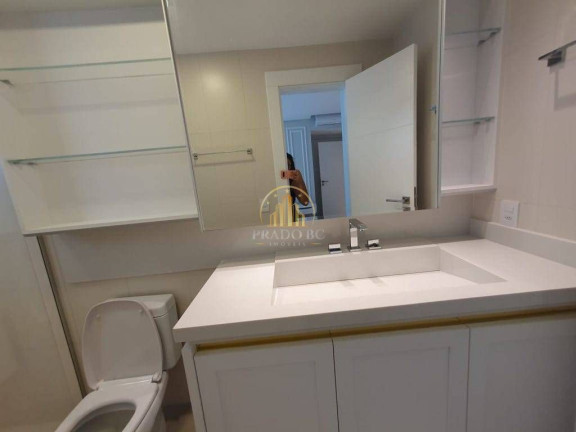 Imagem Apartamento com 3 Quartos à Venda, 10 m² em Centro - Balneário Camboriú