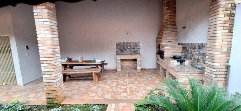 Imagem Casa com 4 Quartos à Venda, 360 m² em Jardim Beira Mar - Peruíbe