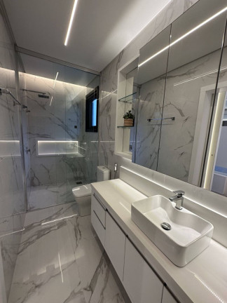 Imagem Casa de Condomínio com 5 Quartos à Venda, 454 m² em Centro - Capão Da Canoa