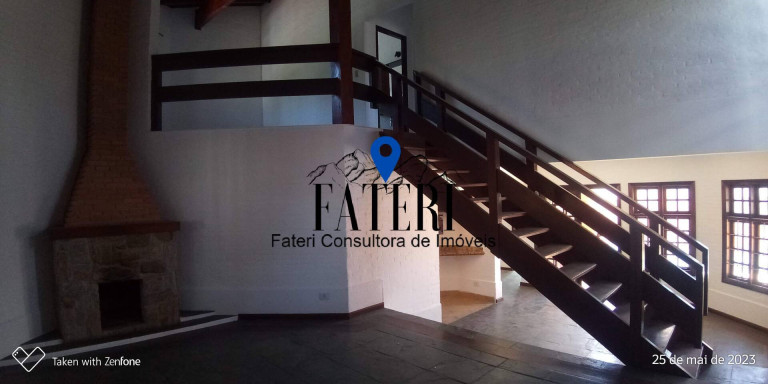 Imagem Casa com 3 Quartos para Alugar, 302 m² em Jardim Maristela - Atibaia Imagem Casa com 3 Quartos para Alugar, 302 m² em Jardim Maristela - Atibaia