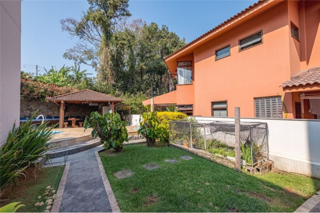 Imagem Casa com 4 Quartos à Venda, em Cacupé - Florianópolis Imagem Casa com 4 Quartos à Venda, em Cacupé - Florianópolis