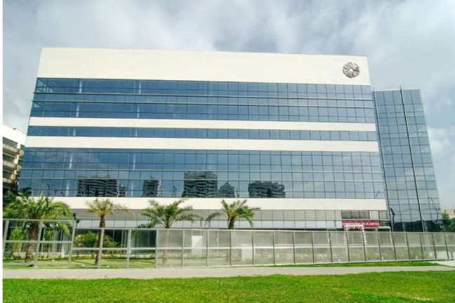 Sala Comercial à Venda, 68 m² em Recreio Dos Bandeirantes - Rio De Janeiro