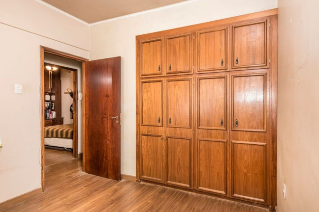 Imagem Imóvel com 3 Quartos à Venda, 120 m² em Centro Histórico - Porto Alegre Imagem Imóvel com 3 Quartos à Venda, 120 m² em Centro Histórico - Porto Alegre