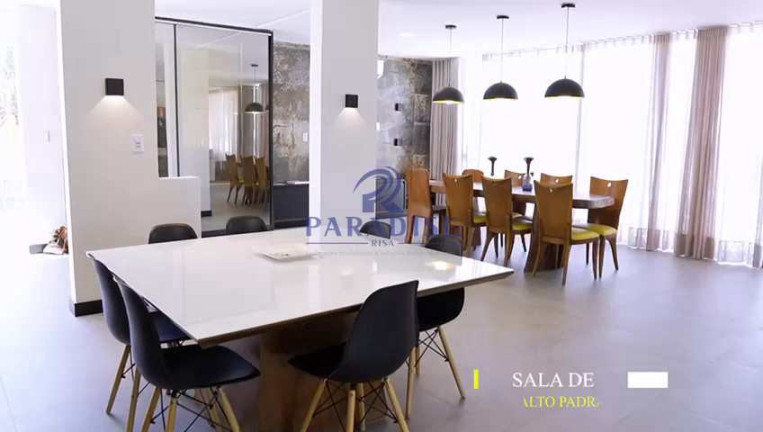 Imagem Casa com 6 Quartos à Venda, 330 m² em Guarajuba (monte Gordo) - Camaçari Imagem Casa com 6 Quartos à Venda, 330 m² em Guarajuba (monte Gordo) - Camaçari