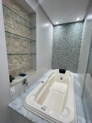 Imagem Apartamento com 3 Quartos à Venda, 190 m² em Canto Do Forte - Praia Grande Imagem Apartamento com 3 Quartos à Venda, 190 m² em Canto Do Forte - Praia Grande