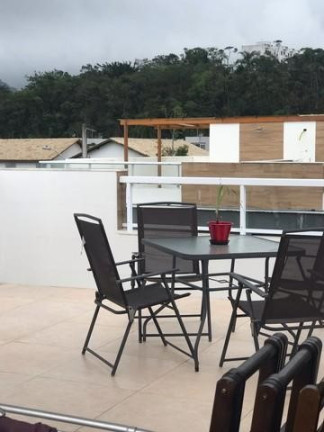 Imagem Casa com 2 Quartos à Venda, 155 m² em Massaguaçu - Caraguatatuba