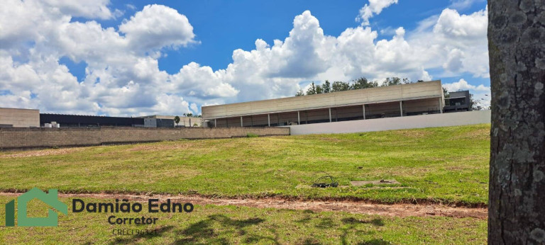Imagem Terreno à Venda, 5.225 m² em Loteamento Multivias - Jundiaí Imagem Terreno à Venda, 5.225 m² em Loteamento Multivias - Jundiaí