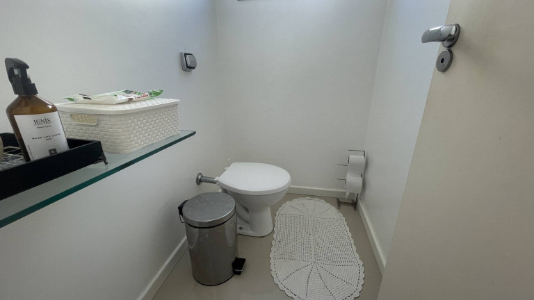 Imagem Casa com 3 Quartos à Venda, 215 m² em Cachoeira Do Bom Jesus - Florianópolis