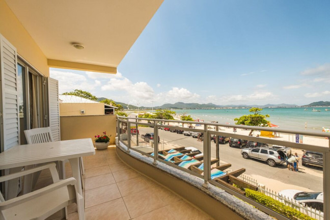 Imagem Casa com 6 Quartos à Venda, 420 m² em Ponta Das Canas - Florianópolis