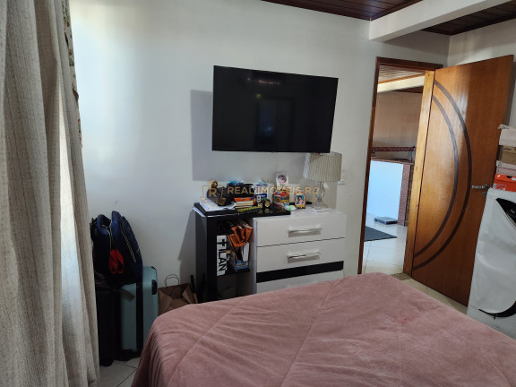 Imagem Casa com 4 Quartos à Venda, 140 m² em Freguesia (jacarepaguá) - Rio De Janeiro Imagem Casa com 4 Quartos à Venda, 140 m² em Freguesia (jacarepaguá) - Rio De Janeiro