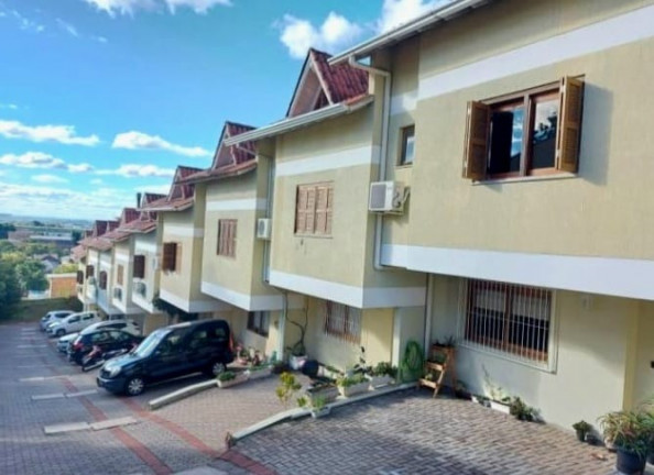 Imagem Casa de Condomínio com 3 Quartos à Venda, 180 m² em Jardim Floresta - Porto Alegre