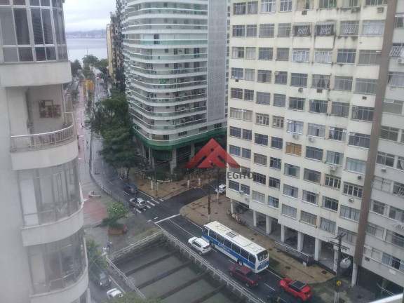 Imagem Apartamento com 3 Quartos à Venda, 120 m² em Icaraí - Niterói Imagem Apartamento com 3 Quartos à Venda, 120 m² em Icaraí - Niterói