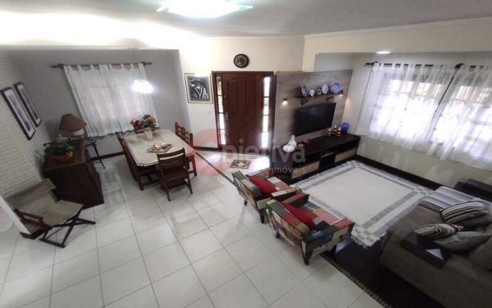Imagem Casa com 6 Quartos à Venda, 420 m² em Parque Central - Cabo Frio Imagem Casa com 6 Quartos à Venda, 420 m² em Parque Central - Cabo Frio