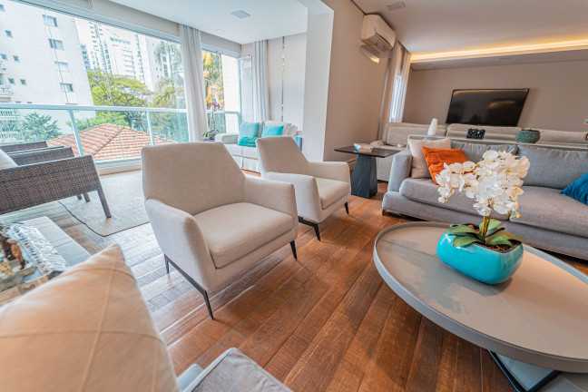 Imagem Apartamento com 3 Quartos à Venda, 198 m² em Campo Belo - São Paulo