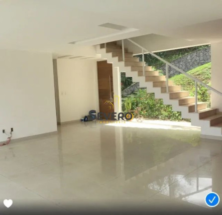 Imagem Casa de Condomínio com 3 Quartos à Venda, 276 m² em Pendotiba - Niterói