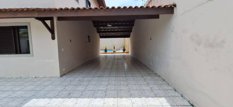 Imagem Casa com 4 Quartos à Venda, 368 m² em Balneário Stella Maris - Peruíbe Imagem Casa com 4 Quartos à Venda, 368 m² em Balneário Stella Maris - Peruíbe