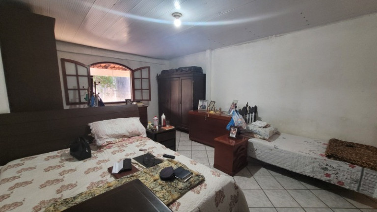 Imagem Casa com 2 Quartos para Alugar ou Temporada, 60 m² em Praia De Carapebus - Serra