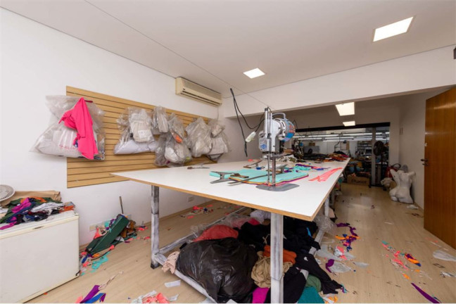 Imagem Sala Comercial à Venda, 320 m² em Moema - São Paulo Imagem Sala Comercial à Venda, 320 m² em Moema - São Paulo
