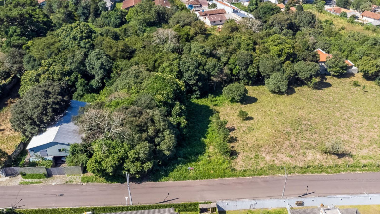 Terreno à Venda, 1.058 m² em São Braz - Curitiba