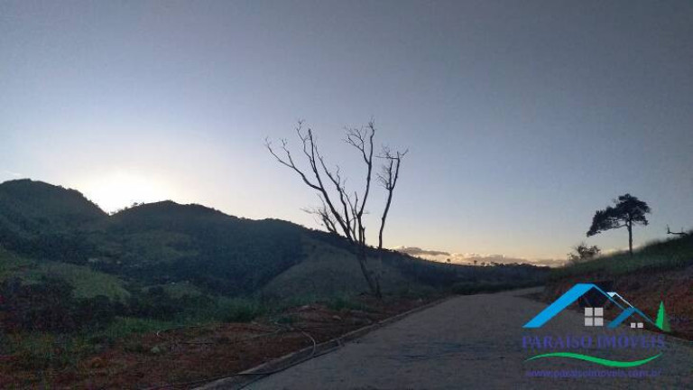 Imagem Terreno à Venda, 295 m² em Centro - Paraisópolis Imagem Terreno à Venda, 295 m² em Centro - Paraisópolis