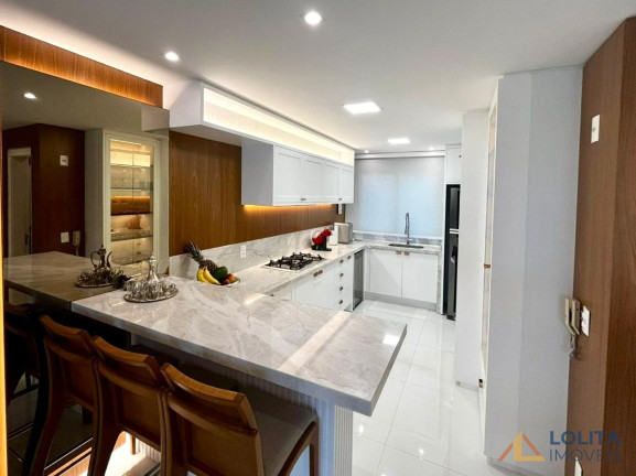 Imagem Apartamento com 3 Quartos à Venda, 122 m² em Agronômica - Florianópolis Imagem Apartamento com 3 Quartos à Venda, 122 m² em Agronômica - Florianópolis