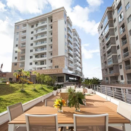 Apartamento com 2 Quartos à Venda, 95 m² em Tabuleiro - Camboriú