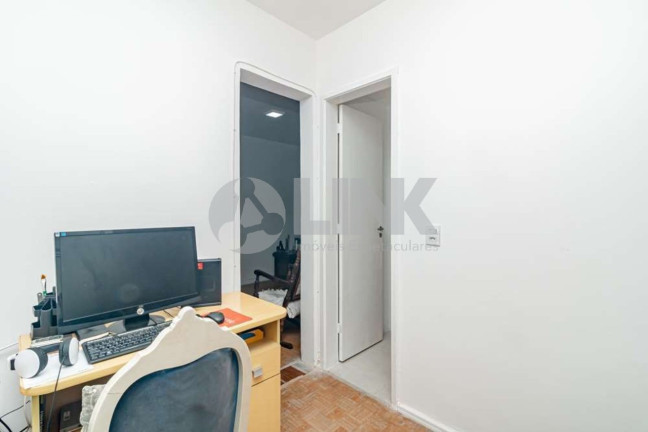 Imagem Apartamento com 2 Quartos à Venda, 72 m² em Menino Deus - Porto Alegre